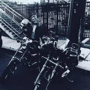 Meet your Posher, Bee